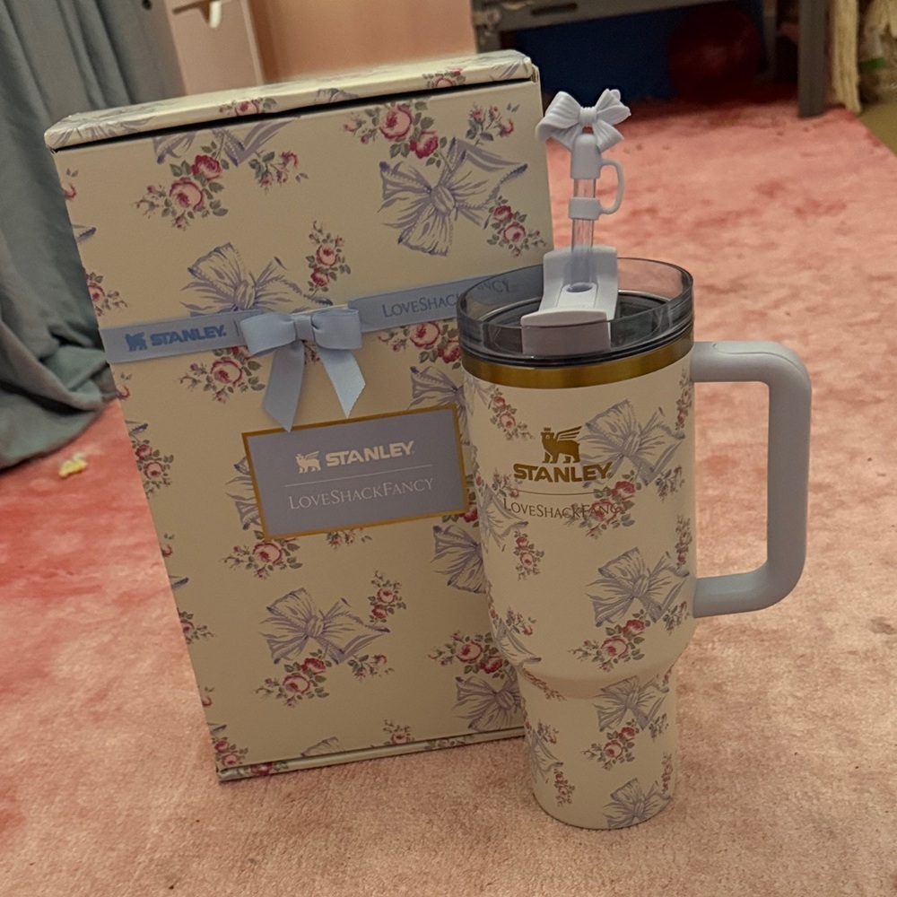 100% authentic love shack, fancy Stanley blue!